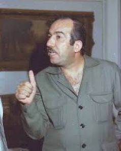 عن حياتة